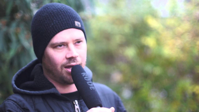 "Roommate" - Interview (2014)